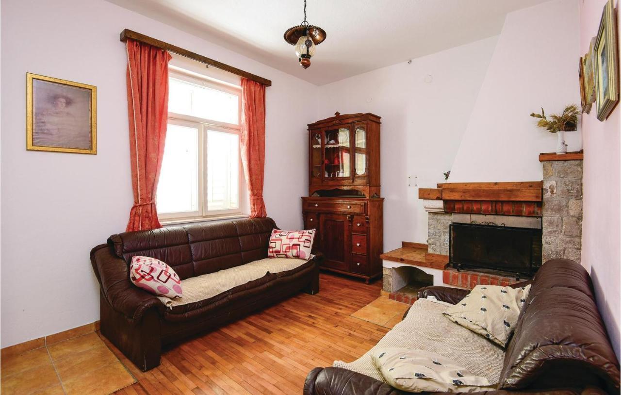 4 Bedroom Lovely Home In Žuljana Exterior foto